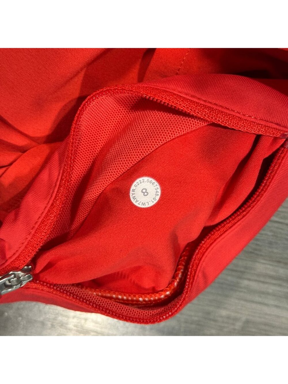 Lululemon Women's Speed Up Low-Rise Short 2.5" - Red - Picture 5 of 9